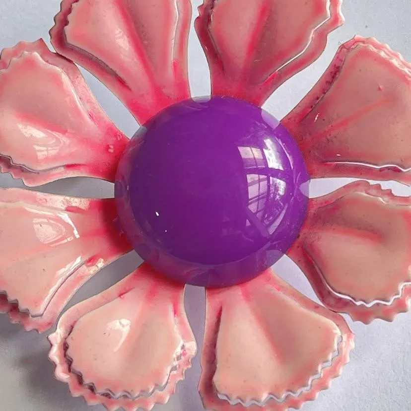 Retro Flower Power Vintage Brooch