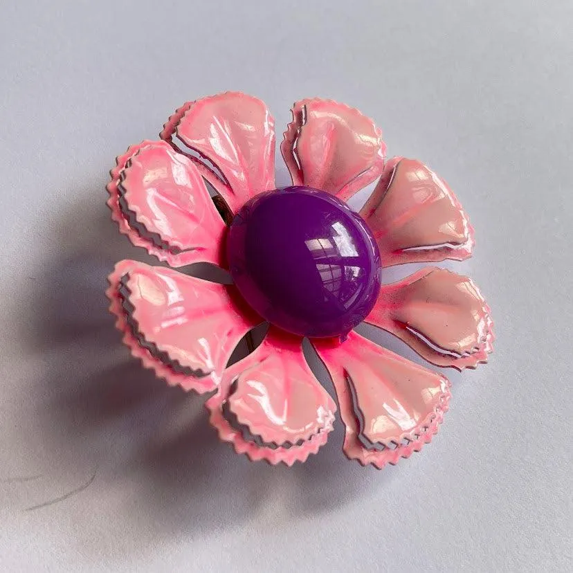 Retro Flower Power Vintage Brooch